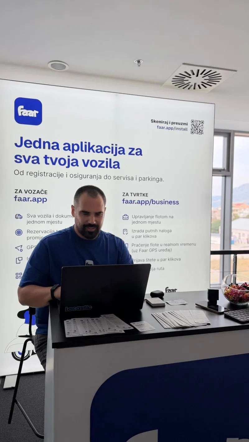 Rad na Faar štandu tijekom konferencije